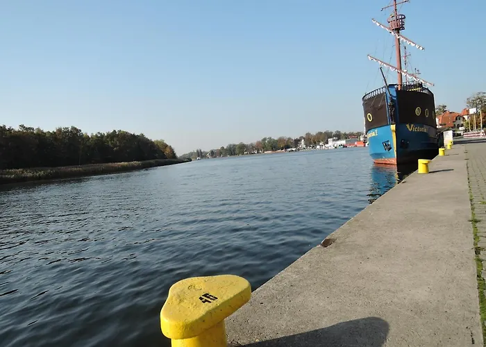 Båthotell House In By The Waterfront Dziwnów