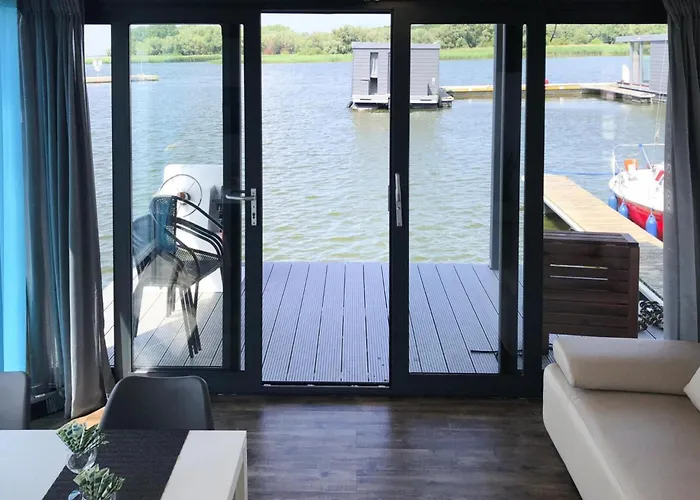 House In By The Waterfront * Dziwnów